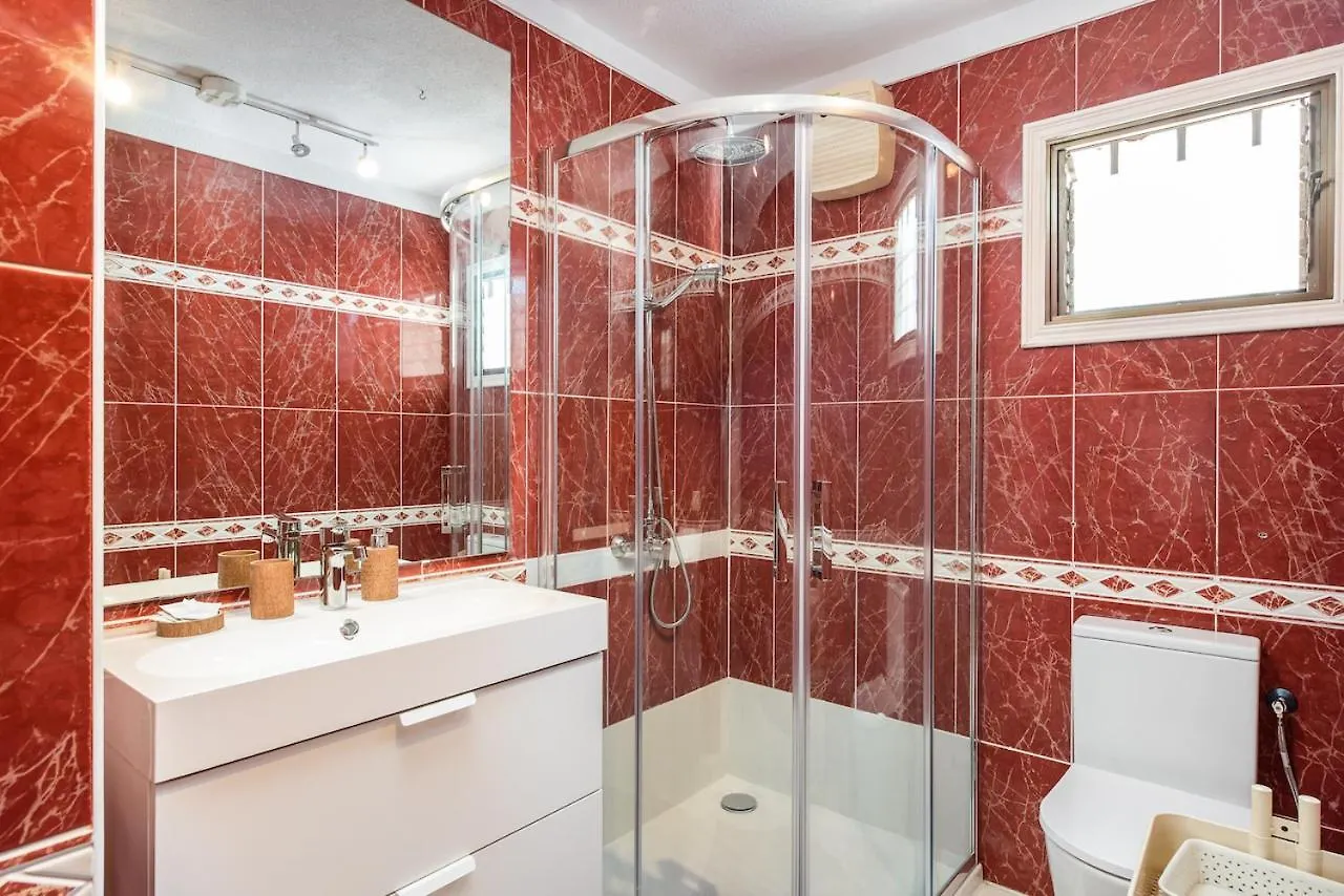 Exclusive Frontline One Bedroom Apartment Puerto de Santiago  Hiszpania