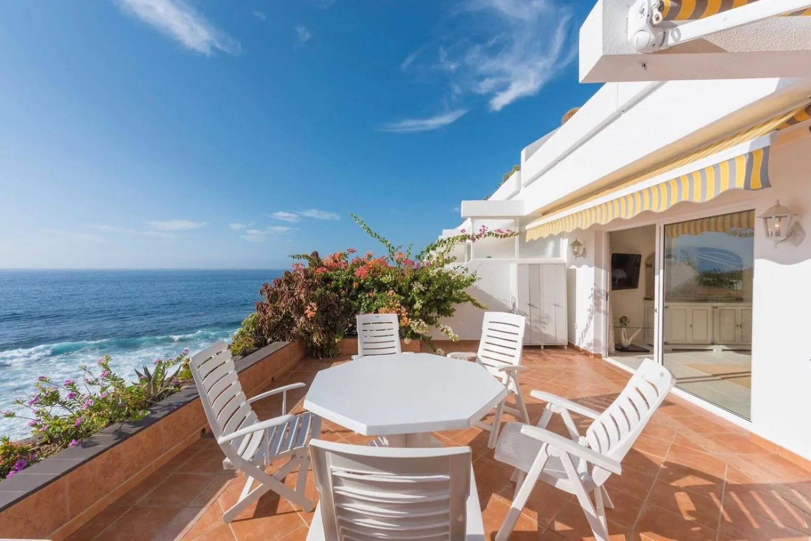 Exclusive Frontline One Bedroom Apartment Puerto de Santiago  Puerto de Santiago (Tenerife)